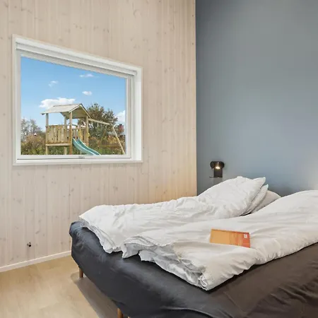 3 Bedroom Lovely In Bogense