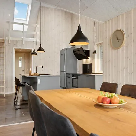 3 Bedroom Lovely In Dom wakacyjny