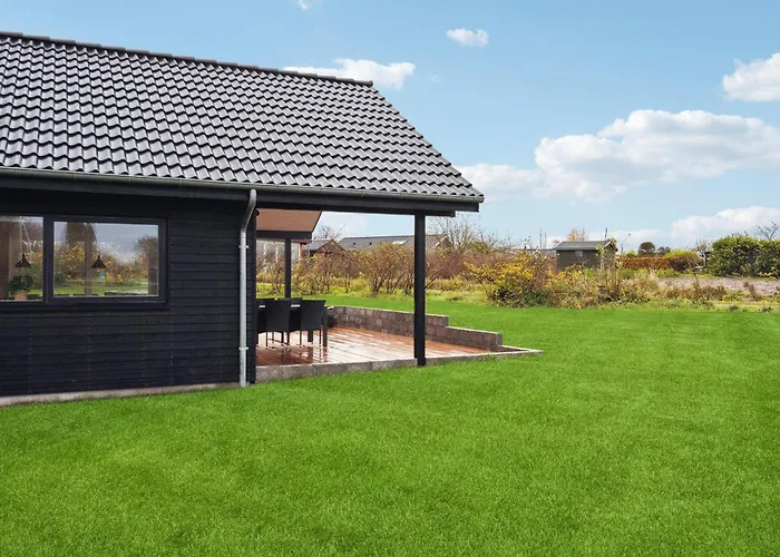 3 Bedroom Lovely In * بوجنسي