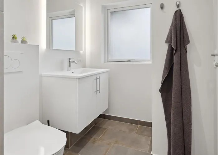 3 Bedroom Lovely In بيت للعطل *