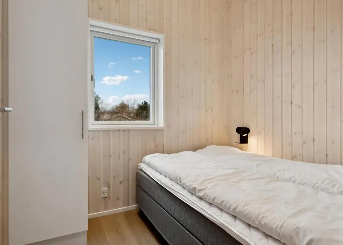 بيت للعطل 3 Bedroom Lovely In